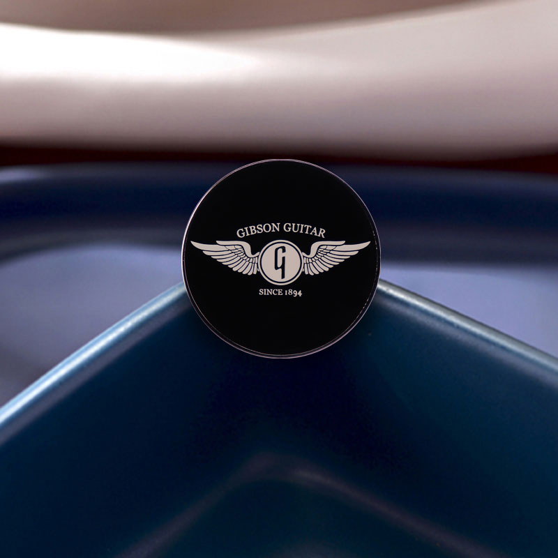 Gibson Guitar Wing Enamel Pin  - огляд і ціна Musical Instrument Logo